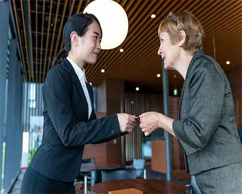小小公主丽莎娜（一）